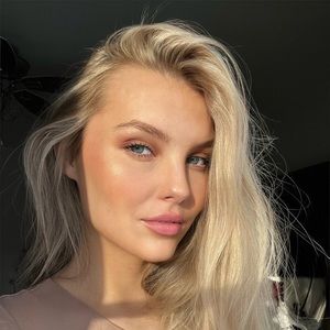 Meet your Posher, Jadzia